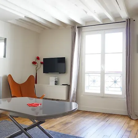 Rue Bonaparte - 6